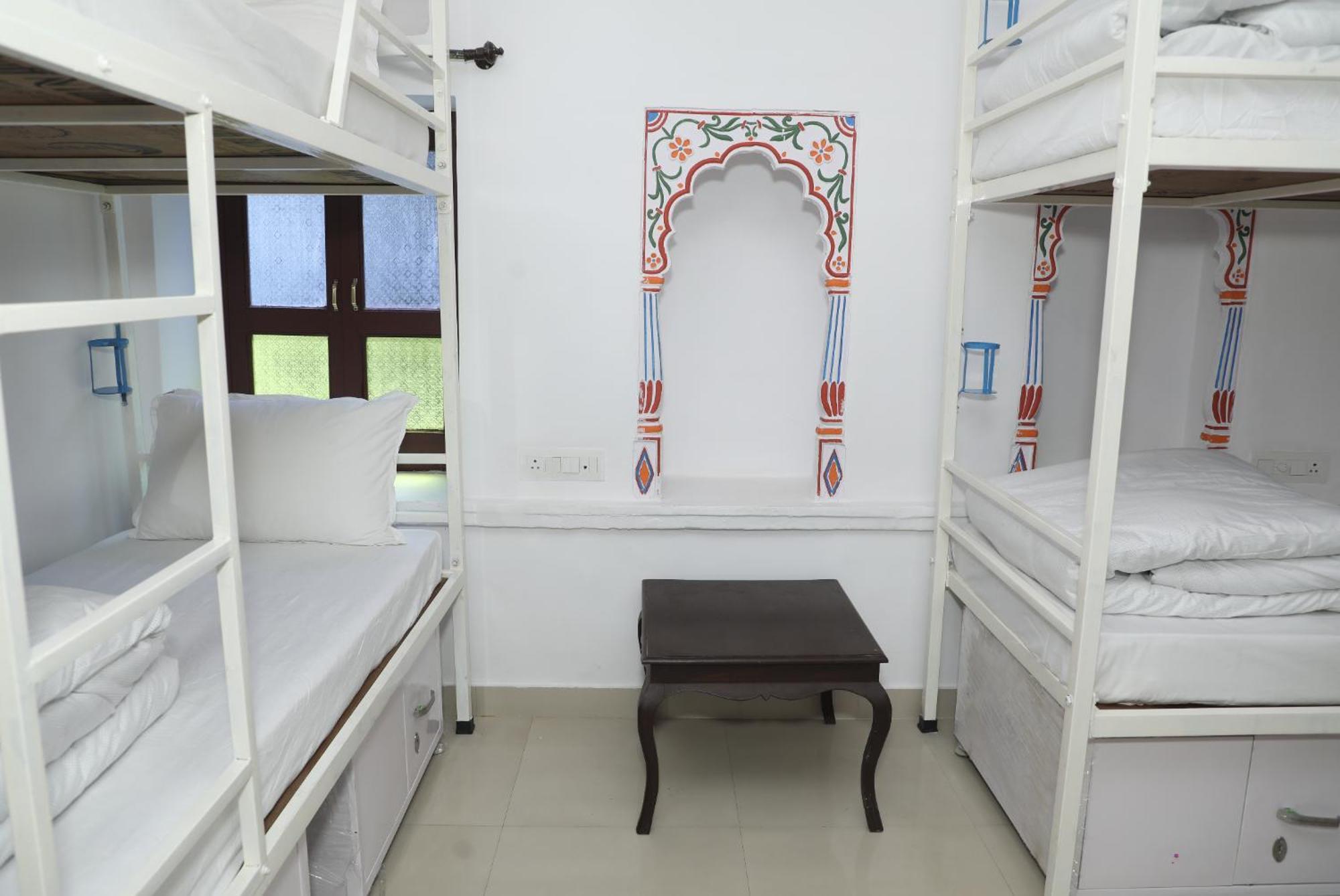 The Mama Hotel - Rooms And Dormitory อุเดเปอร์ ภายนอก รูปภาพ