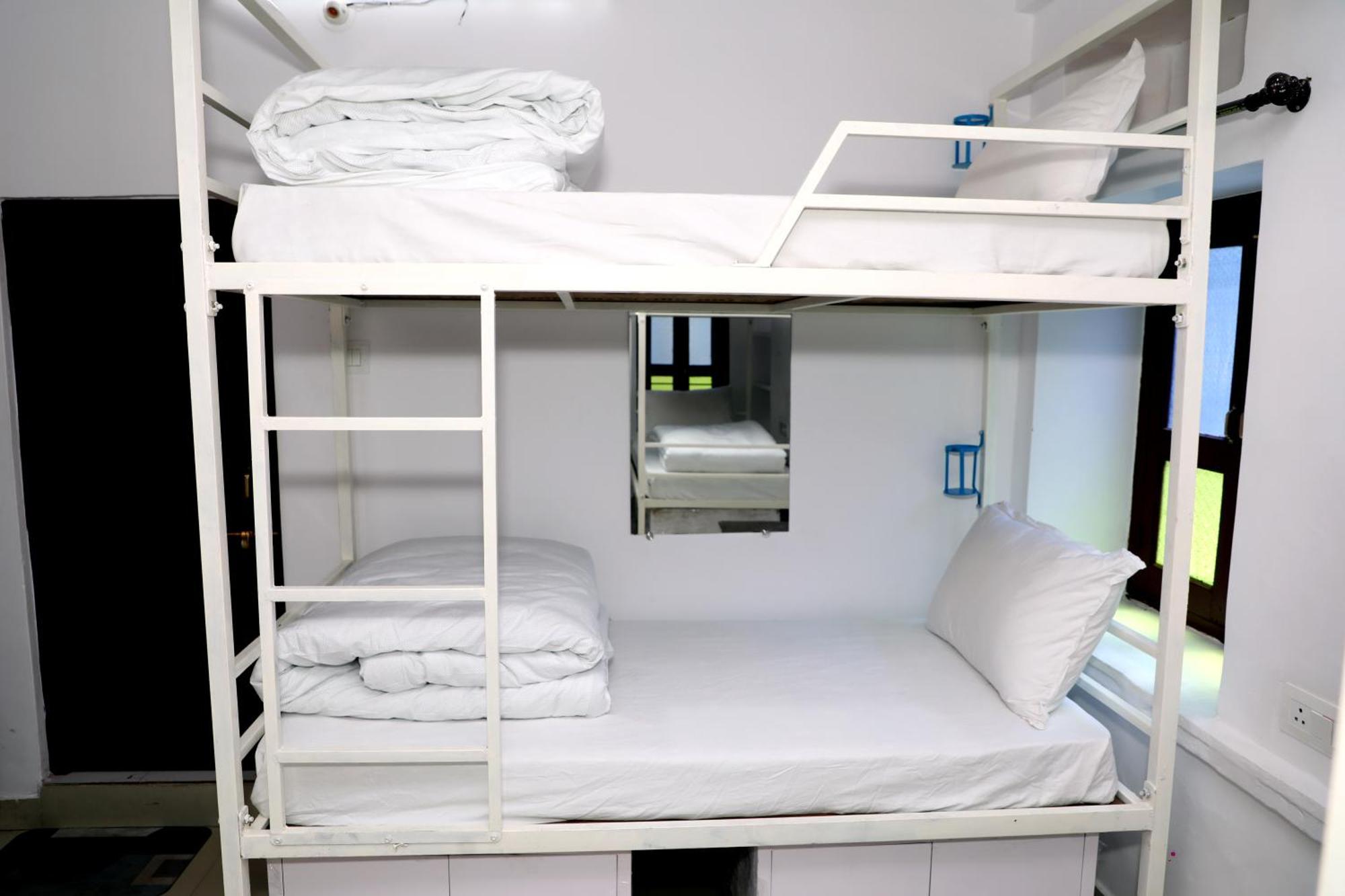 The Mama Hotel - Rooms And Dormitory อุเดเปอร์ ภายนอก รูปภาพ